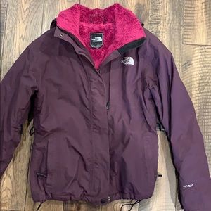 Women North Face coat